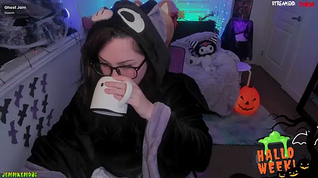 Snapshot of JennKenobi chatting on October 27, 2:43 pm JennKenobi online show from October 27, 2:43 pm