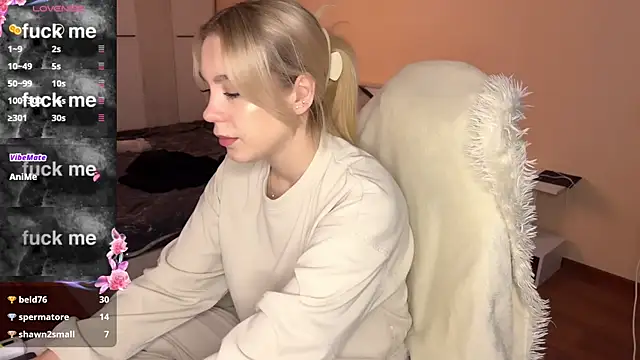 ariashaa online show from October 27, 2:10 pm