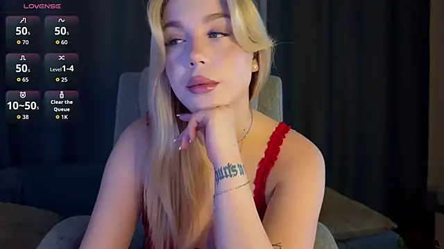 Snapshot of ariashaa chatting on February 18, 3:08 pm ariashaa online show from February 18, 3:08 pm