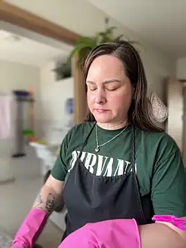 Snapshot of misslulipop chatting on December 23, 4:28 pm misslulipop online show from December 23, 4:28 pm