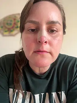 Snapshot of misslulipop chatting on December 24, 11:00 pm misslulipop online show from December 24, 11:00 pm