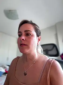 Snapshot of misslulipop chatting on February 22, 9:59 pm misslulipop online show from February 22, 9:59 pm