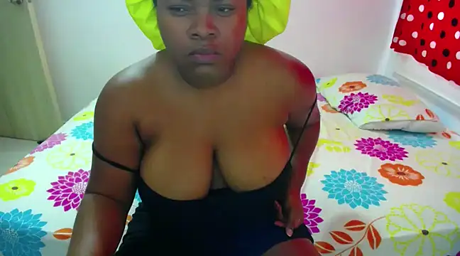 Snapshot of dayanasanz chatting on February 5, 7:10 pm dayanasanz online show from February 5, 7:10 pm