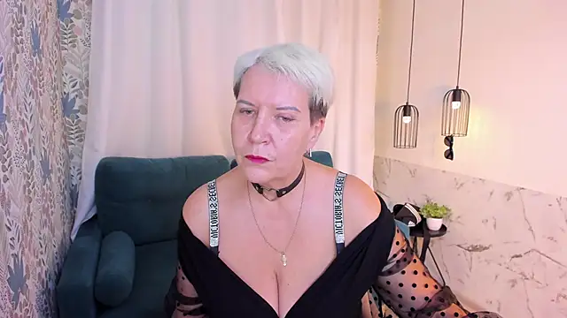 KathySunn online show from April 1, 1:41 pm