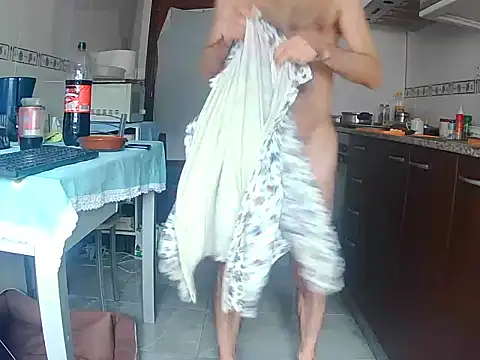 Snapshot of bixesualactivo chatting on February 25, 10:58 am bixesualactivo online show from February 25, 10:58 am