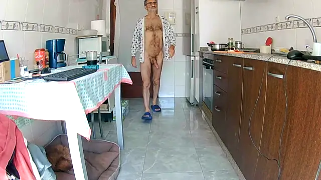 Snapshot of bixesualactivo chatting on September 25, 11:36 am bixesualactivo online show from September 25, 11:36 am