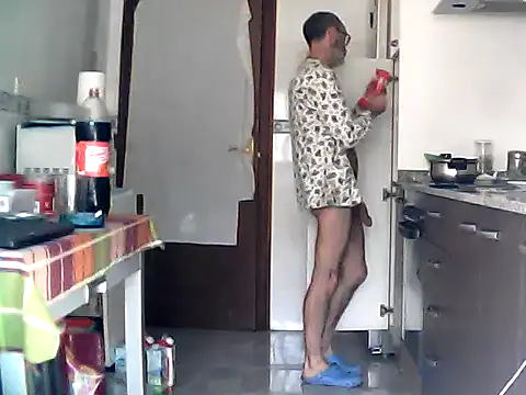 Snapshot of bixesualactivo chatting on February 21, 2:40 pm bixesualactivo online show from February 21, 2:40 pm