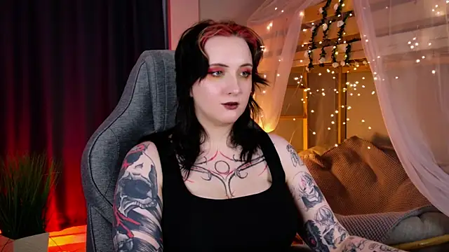 AsheLucker online show from April 13, 4:23 pm