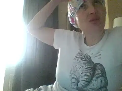 Snapshot of MssAngela chatting on March 4, 10:13 am MssAngela online show from March 4, 10:13 am