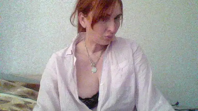 Snapshot of MssAngela chatting on March 6, 9:58 am MssAngela online show from March 6, 9:58 am