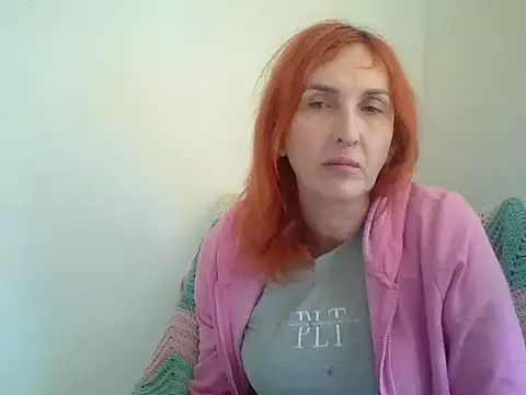 Snapshot of MssAngela chatting on October 21, 7:09 am MssAngela online show from October 21, 7:09 am