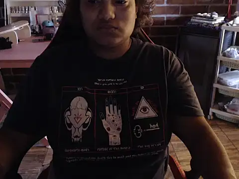 Snapshot of Hilarybunnyy chatting on February 27, 7:58 pm Hilarybunnyy online show from February 27, 7:58 pm