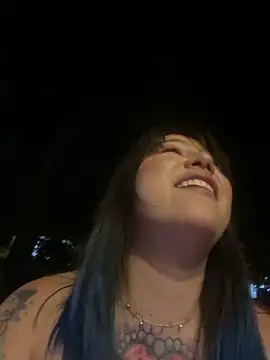 Snapshot of meda_kawaii_ chatting on January 19, 11:32 pm meda kawaii  online show from January 19, 11:32 pm