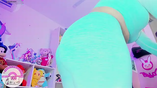 Snapshot of meda_kawaii_ chatting on March 9, 6:50 am meda kawaii  online show from March 9, 6:50 am