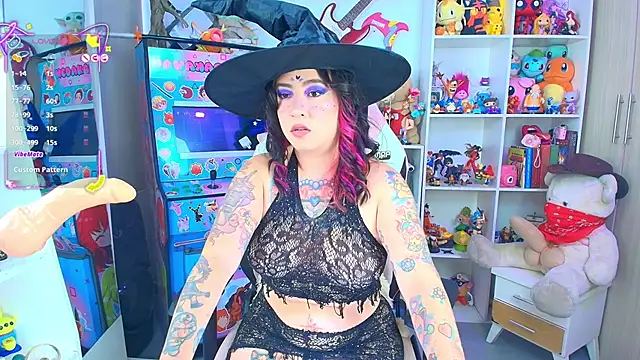 Snapshot of meda_kawaii_ chatting on October 3, 10:07 pm meda kawaii  online show from October 3, 10:07 pm