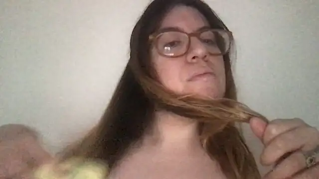 HYPHYtype online show from February 6, 11:15 pm