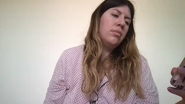 HYPHYtype online show from March 4, 10:38 pm