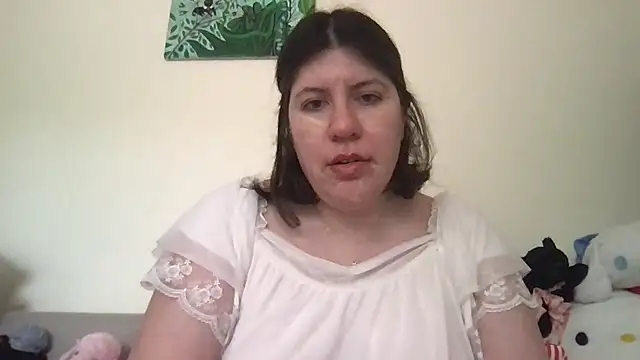 Snapshot of HYPHYtype chatting on June 26, 10:36 pm HYPHYtype online show from June 26, 10:36 pm