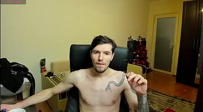 awesomejustin online show from December 19, 2:34 am