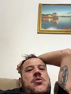 Snapshot of 1Aleks13 chatting on September 10, 10:10 pm 1Aleks13 online show from September 10, 10:10 pm