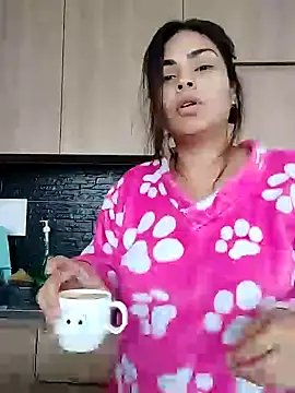 Ivanna2 online show from December 20, 2:05 pm