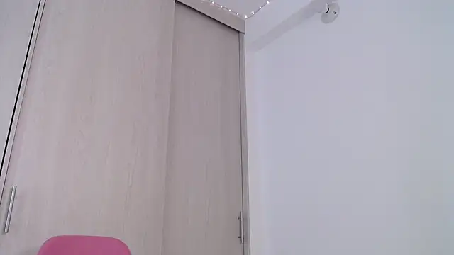 darkcandy666 online show from December 11, 12:55 pm