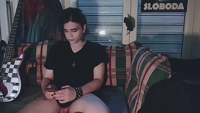 sademobeer online show from September 23, 5:32 am