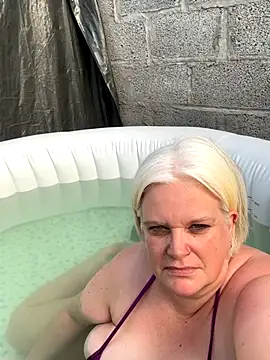 sexychazza16 online show from November 1, 10:06 am