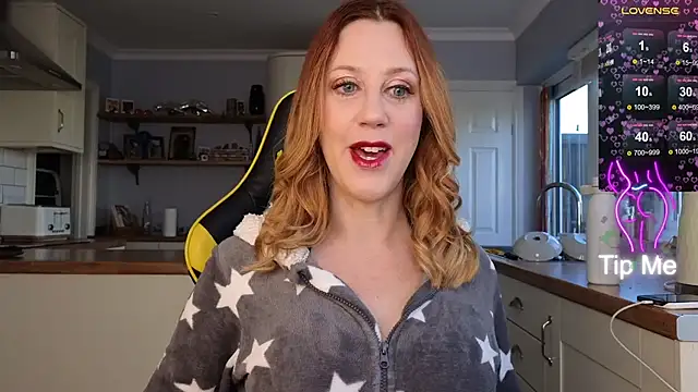 stripmequick online show from January 30, 10:50 am