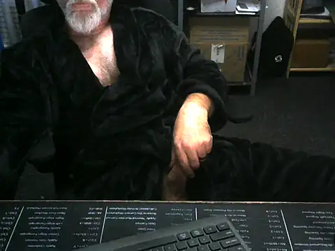 Snapshot of Ch3rry_lover chatting on November 24, 11:04 pm Ch3rry lover online show from November 24, 11:04 pm