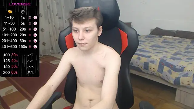 Snapshot of hugkydo chatting on December 1, 7:03 pm hugkydo online show from December 1, 7:03 pm