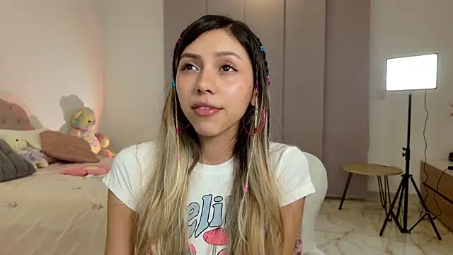 Sensualtease online show from January 7, 1:17 am