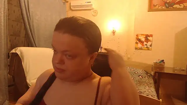 Janiffer MiMi online show from December 26, 4:36 pm