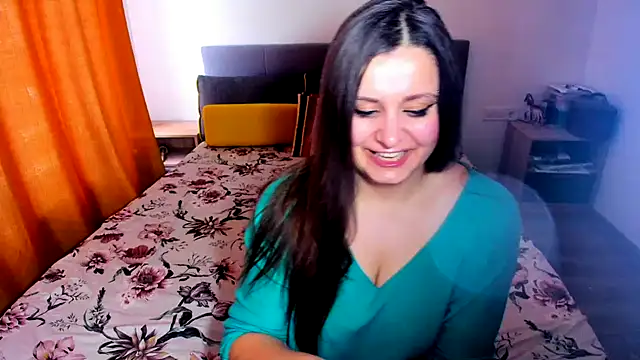 Snapshot of pinupmod chatting on February 4, 12:44 pm pinupmod online show from February 4, 12:44 pm