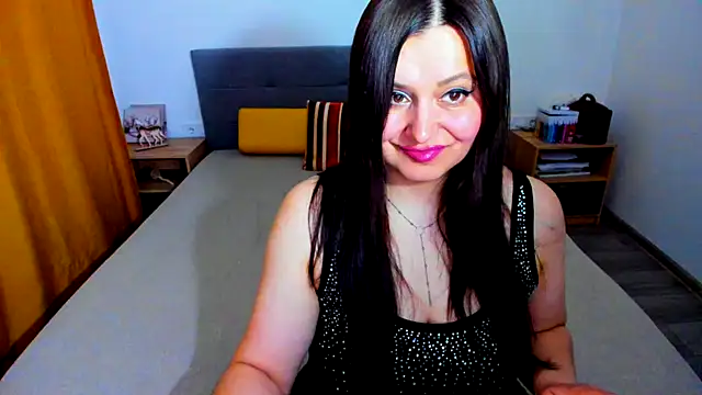 Snapshot of pinupmod chatting on April 10, 10:25 pm pinupmod online show from April 10, 10:25 pm