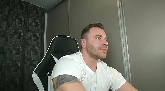 Thori92 online show from January 29, 8:14 pm