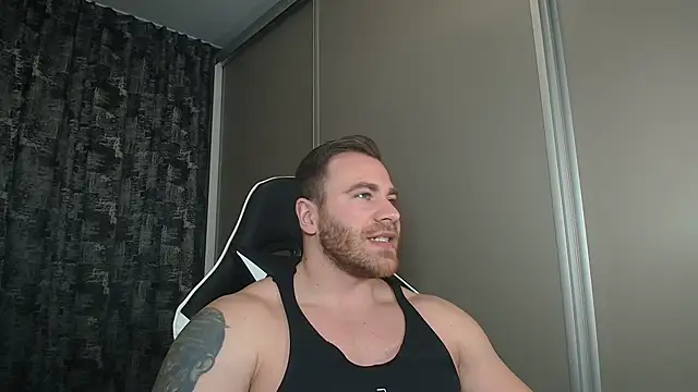 Thori92 online show from February 9, 6:16 pm