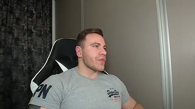 Thori92 online show from February 25, 8:18 pm