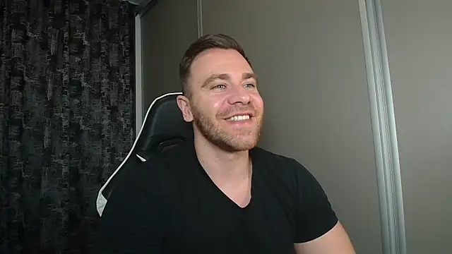 Thori92 online show from March 20, 6:02 pm