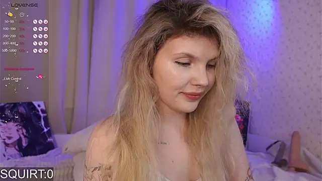 Snapshot of _aleksa_ chatting on November 11, 5:02 pm aleksa online show from November 11, 5:02 pm