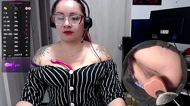 Snapshot of kyobiker chatting on November 26, 2:29 pm kyobiker online show from November 26, 2:29 pm