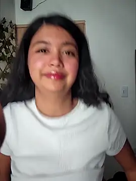 Peach Girll online show from December 17, 12:44 pm