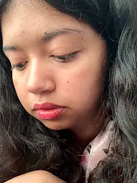 Snapshot of Peach_Girll chatting on February 7, 12:09 pm Peach Girll online show from February 7, 12:09 pm