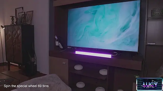 LucyAllenX online show from December 20, 12:30 am