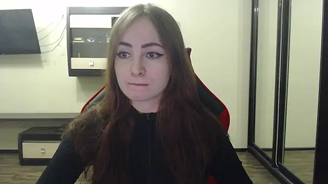 Laralianna online show from January 17, 10:33 am