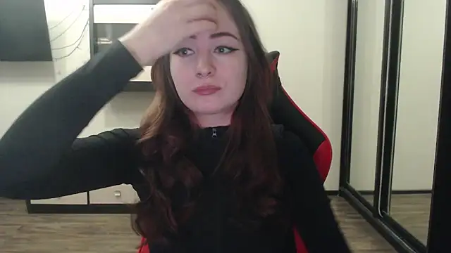 Laralianna online show from February 9, 12:08 pm