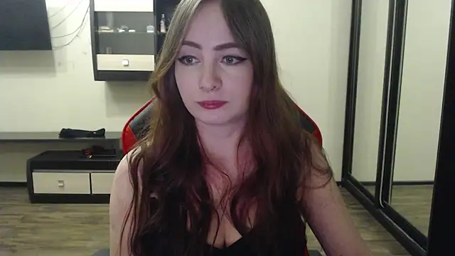 Laralianna online show from February 17, 9:52 pm