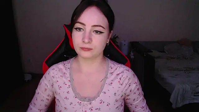 Laralianna online show from November 2, 4:09 pm