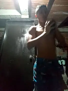 Snapshot of TRIXTERXXX chatting on September 18, 6:26 am TRIXTERXXX online show from September 18, 6:26 am