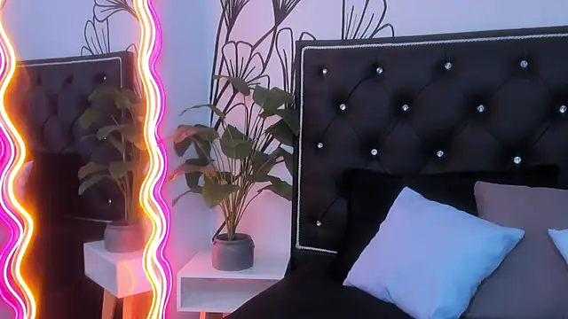 Sweet Ariadna  online show from March 1, 12:18 pm